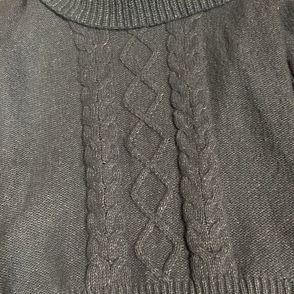 Vertigo Paris Off the Shoulder Sweater - Picture 3 of 4